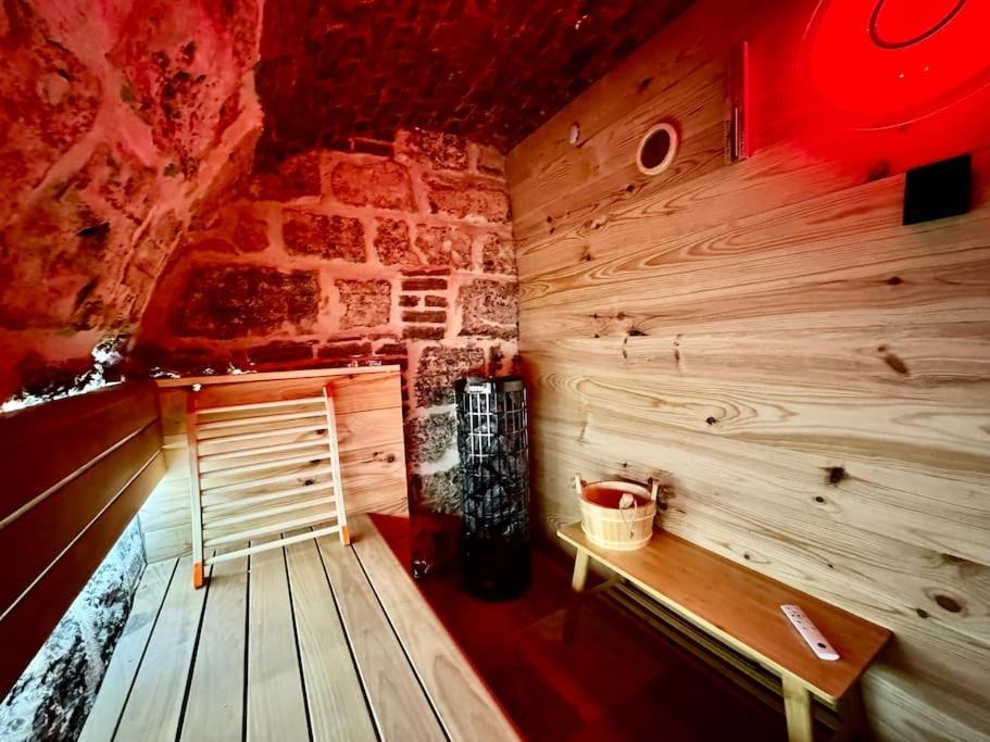 Sauna & Balneo Au Coeur De Руан Екстериор снимка